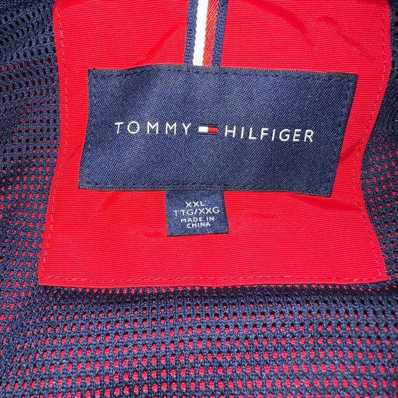 Men’s Tommy Hilfiger Lightweight Jacket - Picture 5 of 9